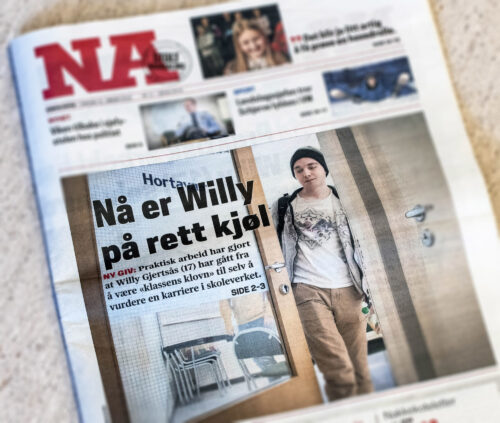 Faksimile av Namdalsavisa, ungdom tilbake i jobb, foto
